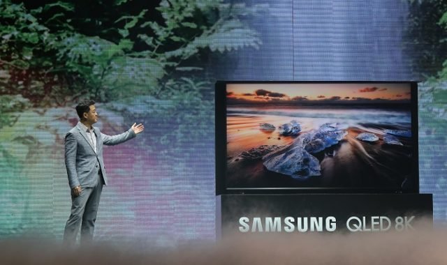 mr-suh-kyung-wook-samsung-qled8k