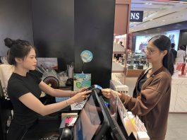 Thanh toán không tiếp xúc: Xu hướng tất yếu trong mùa mua sắm cuối năm